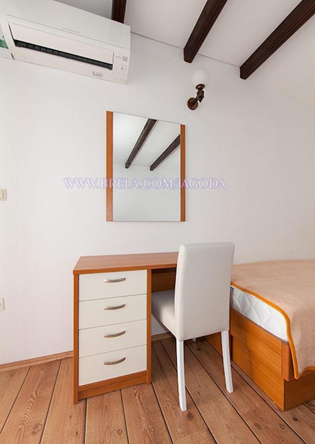 Apartments Jagoda Brela Exterior photo