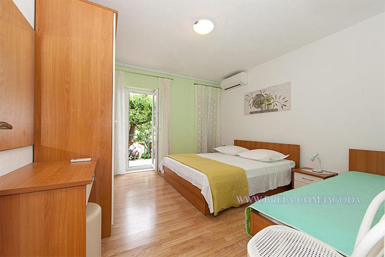 Apartments Jagoda Brela Exterior photo